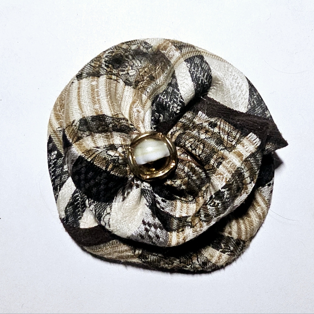Upcycle tie scarf camellia cream and brown with middle bead unisex brooch